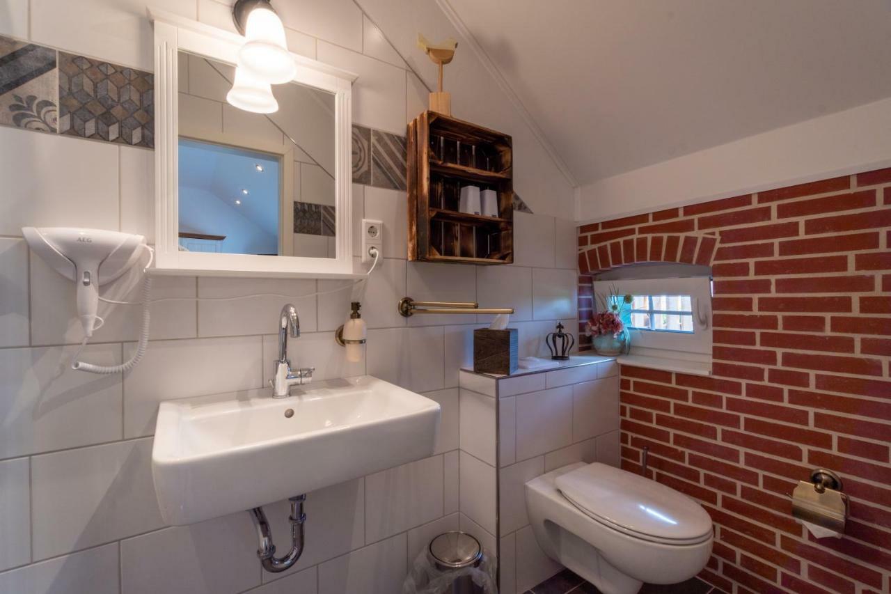 Insellandhotel Michaelsen Borkum Island Екстер'єр фото